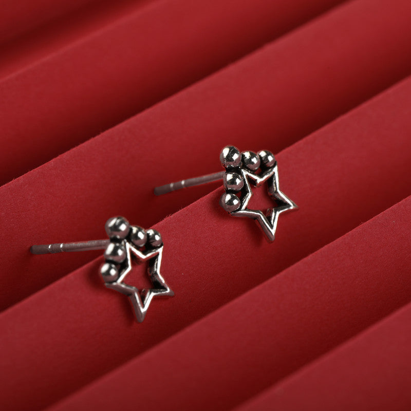 Sterling silver starburst stud earrings – trendy festive jewelry for Diwali, Bhai Dooj, and Karwa Chauth gifting.