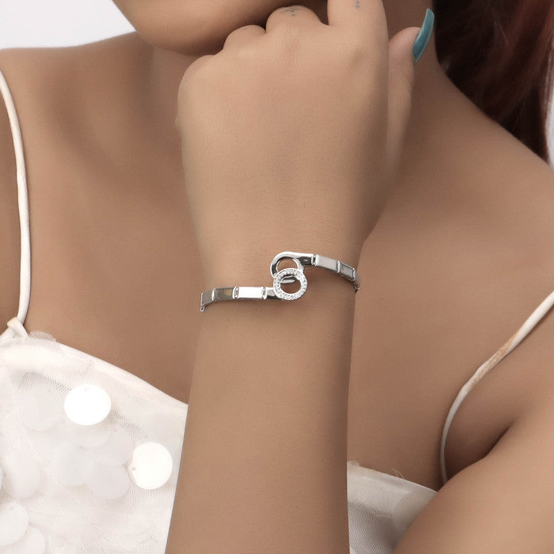 Festive look with Taffle 925 Silver Bracelet – Stylish accessory for Diwali and Rakhi celebrations.